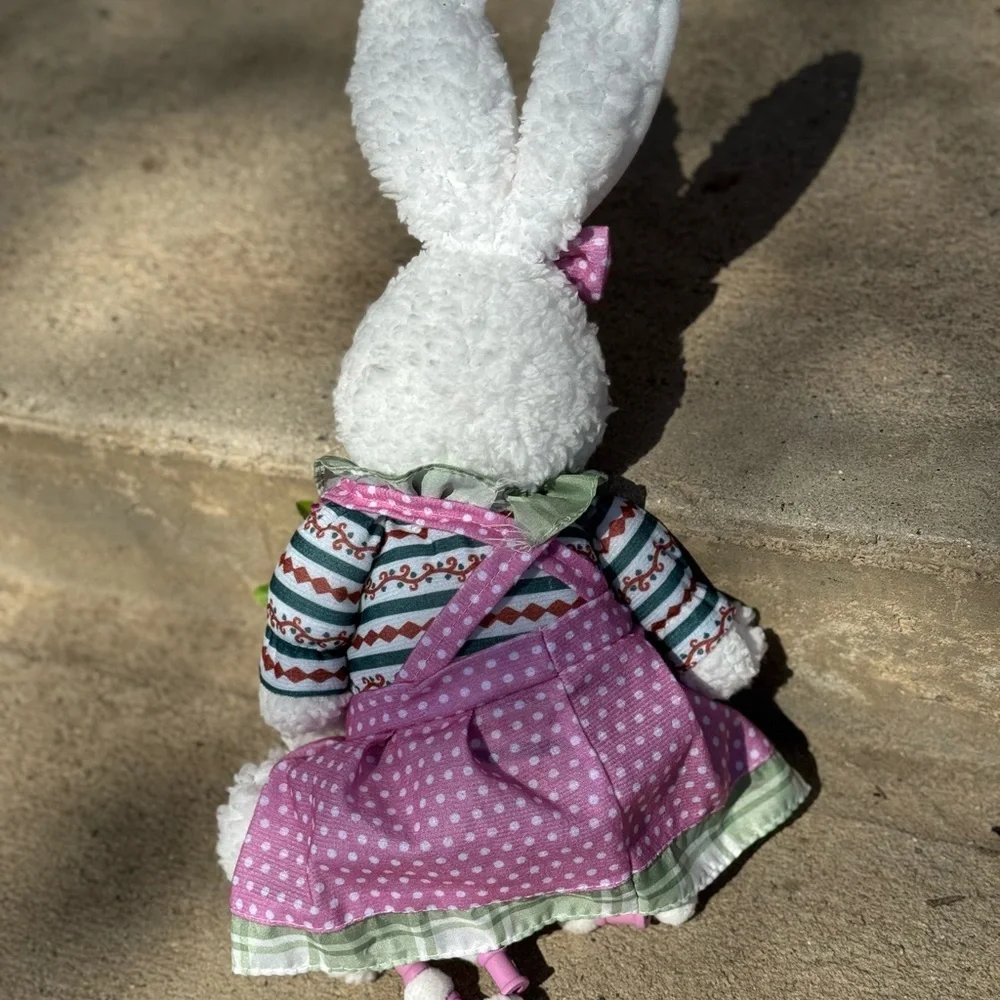 Plush Bunny Shelf Sitter Easter Decor‎